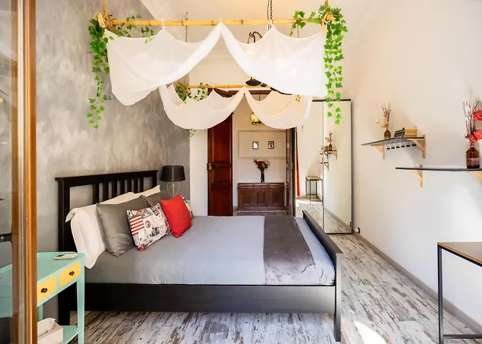 Portrait Boutique 발렌시아