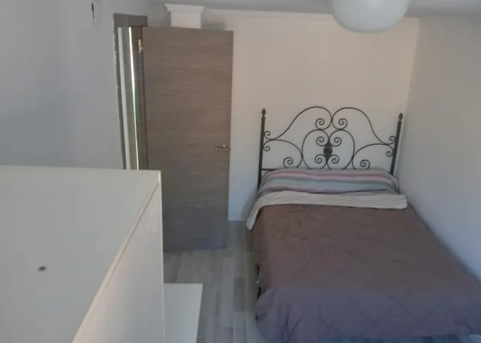 Pansiyon Cerca De La Playa Valensiya