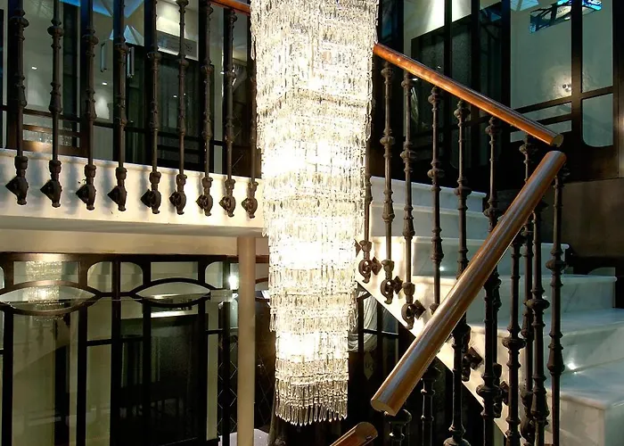 מלון Vincci Palace 4*