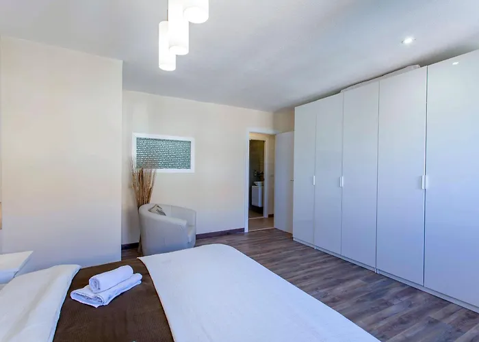 아파트 Malvarrosa Cavite 발렌시아