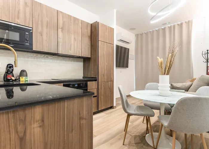 Deluxe - Aiora 瓦伦西亚