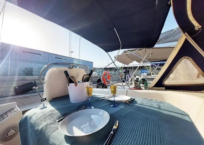 Båthotell Autentico Velero En Valencia