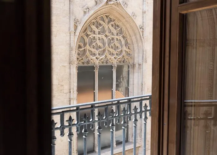 Youth By Feetup * Valence