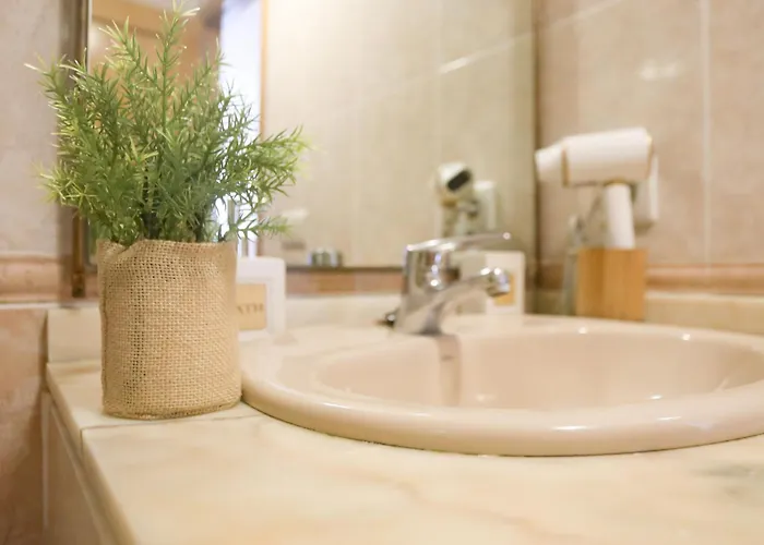 Lovely Near The & Of Arts And Sciences 아파트 *