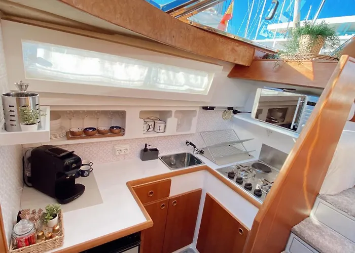 Malmo's Yacht Botel Valência