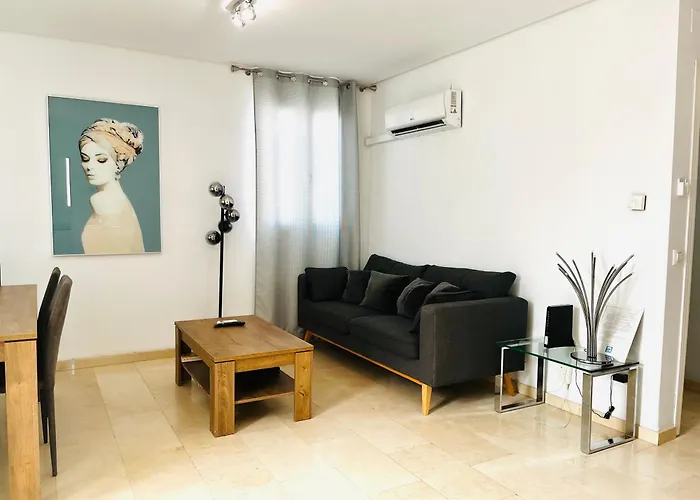 Travel Habitat Atico Calle Comedias Valencia