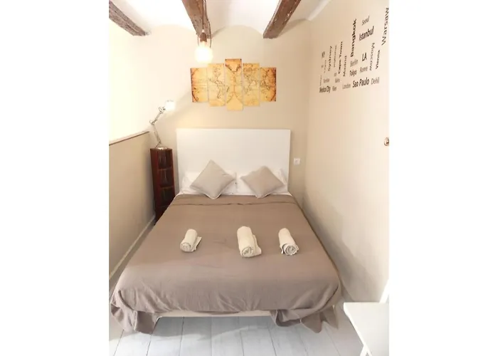 Loft Bajo Vivienda Centro De Valencia-carmen شقة *