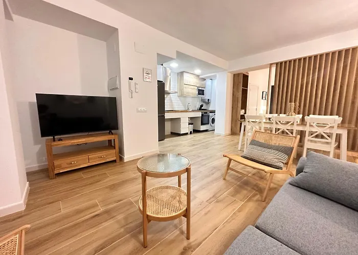 Διαμέρισμα & Ayora *