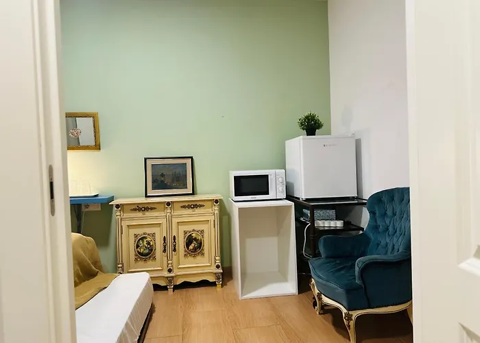 Mirador 2 Del Mercado - Con Bano Privado En El Centro De La Ciudad Vella 홈스테이 *