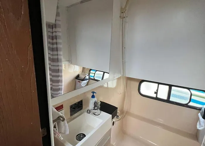 Barco Muy Espacioso Con Dos Terrazas Centro!! * Valence