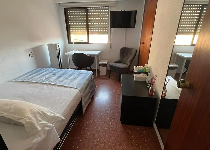 Homestay Habitacion Doble Estandar Con Climatizador