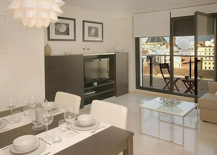 Beds & Breaks Soler Apartment