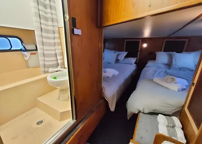 Barco Muy Espacioso Con Dos Terrazas Centro!! Bateau-hôtel Valence