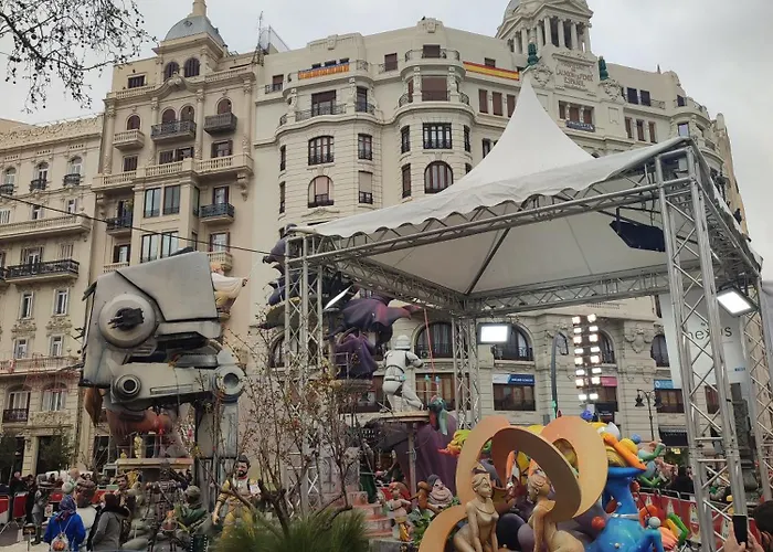 Turia Gardens - Authentic Downtown Parklife - Vlc Urban *