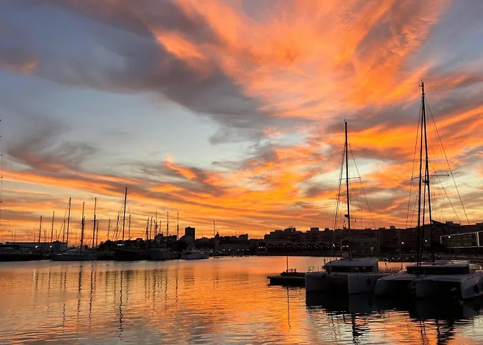 Barco Muy Espacioso Con Dos Terrazas Centro!! Bateau-hôtel