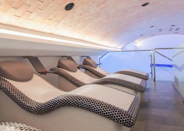 Myr Plaza Mercado & فندق