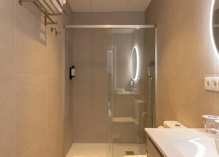 Dorm4you Arena Standar Junior 아파트호텔 발렌시아