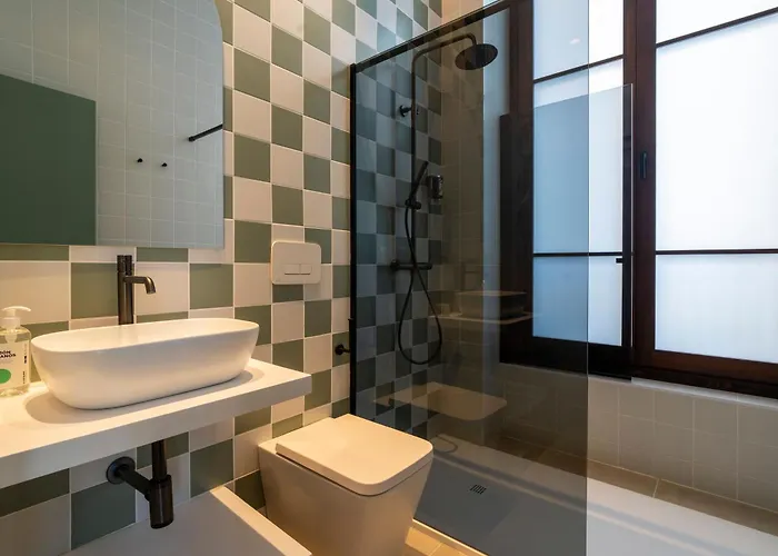 호텔 Vlc Host - Reina 168