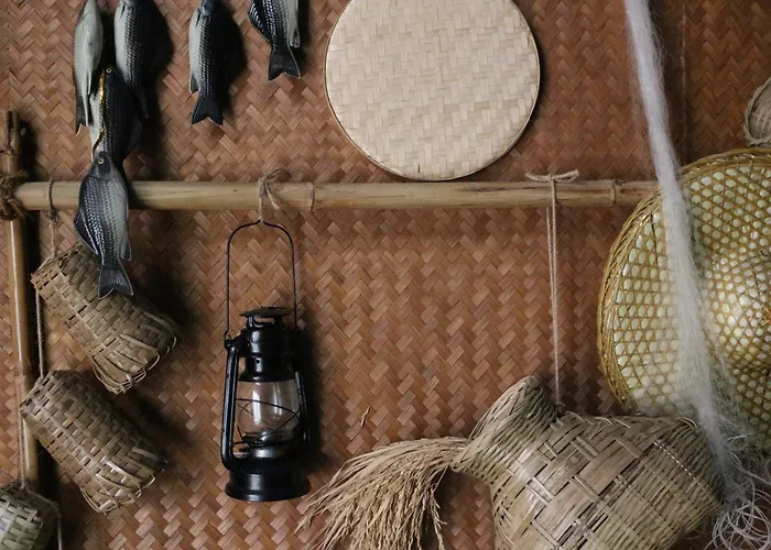 The Pod Village Valence