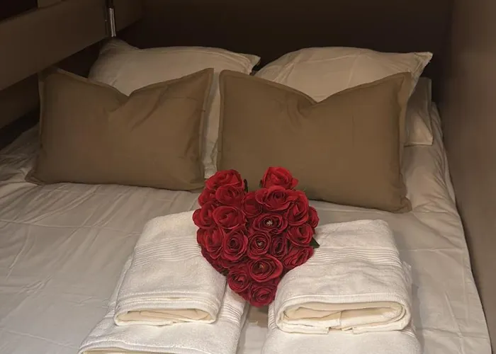 Nido Flotante En El Mar *