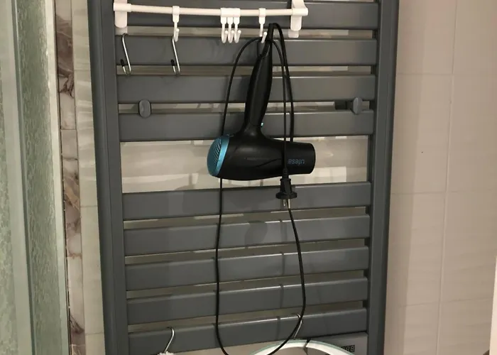 Δωμάτια σε οικογενειακή κατοικία Dos Puerto En Piso Compartido