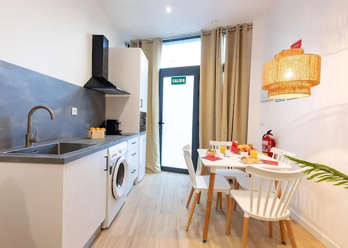 Travel Habitat Ruzafa Lofts *