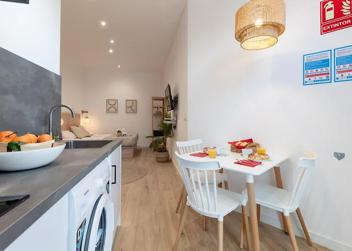 Travel Habitat Ruzafa Lofts 아파트 *