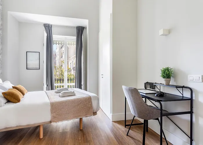 Apartment With Gym Pool Free Parking Thehavenescape