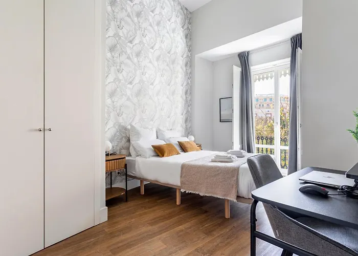 Apartment With Gym Pool Free Parking Thehavenescape