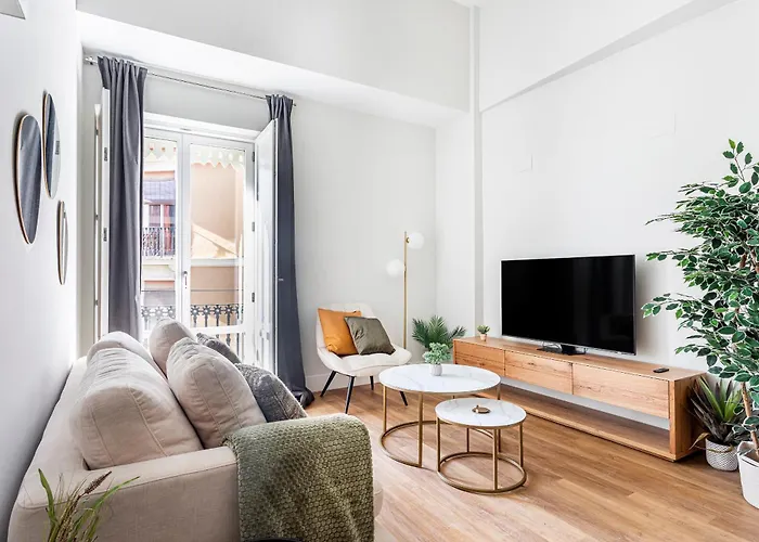 With Gym Pool Free Parking Thehavenescape Apartment *