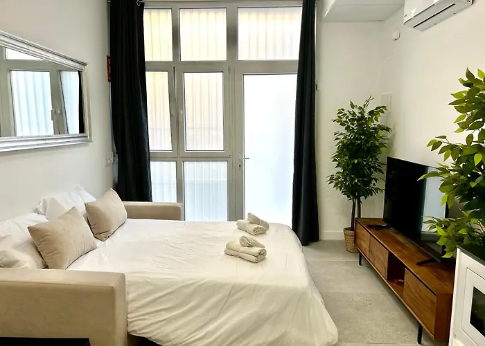 Urban Escape Comfort Meets Luxury, 4 Ppl * Valencia