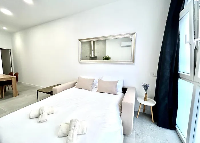 Urban Escape Comfort Meets Luxury, 4 Ppl *