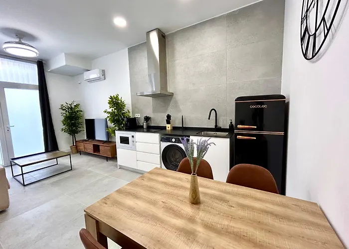 Urban Escape Comfort Meets Luxury, 4 Ppl Valencia