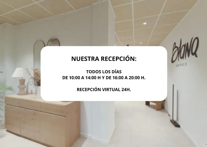 Blanq Marina Suites Aparthotel Valencia