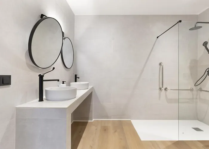 Turia Flats By Nomad Host شقة *