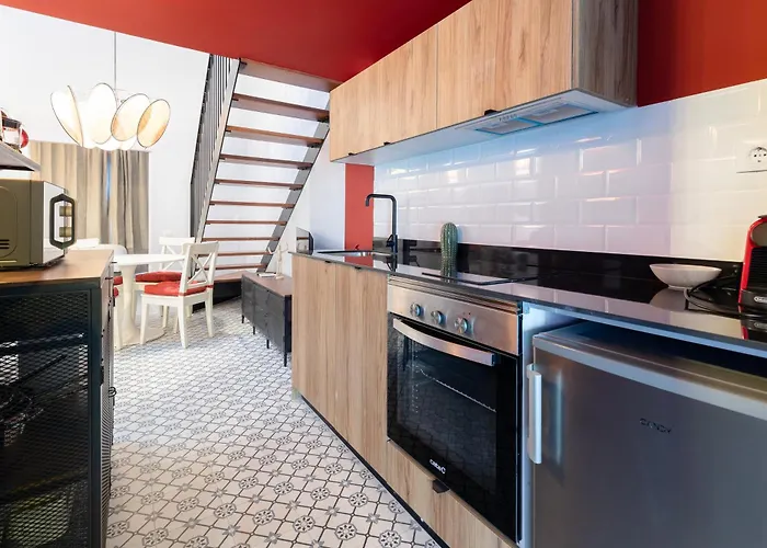 The Little Village * فالنسيا