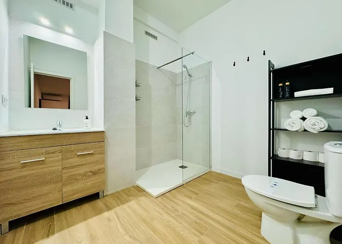 Ori A Cool & Wide Next To Historic Center Apartment *