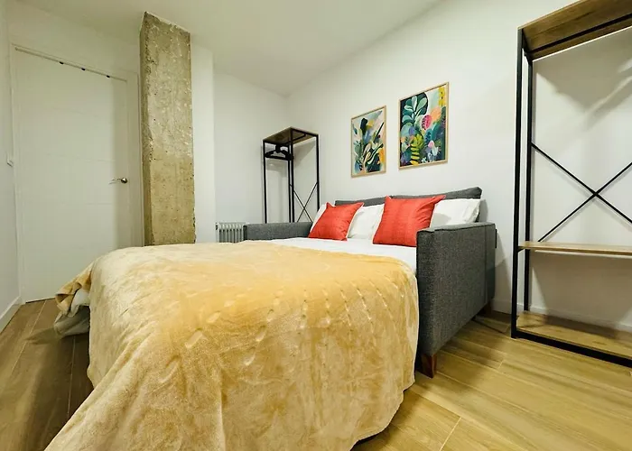 Ori A Cool & Wide Next To Historic Center Apartment