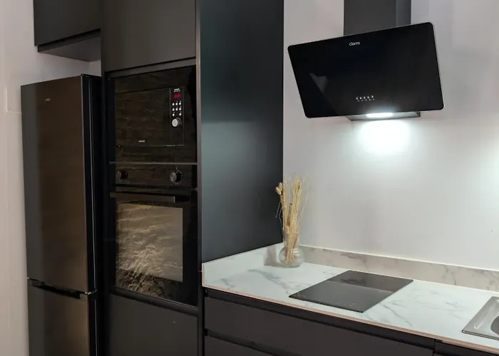 Arenas 3 * فالنسيا