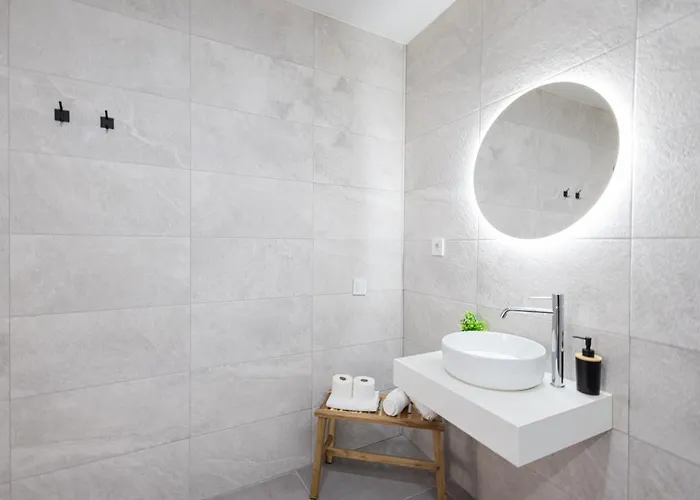 Florit Flats - The Monteolivete * فالنسيا