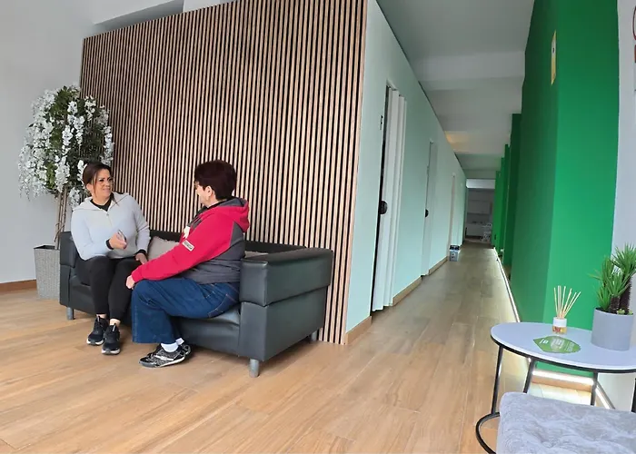 Aiora Хостел Валенсия