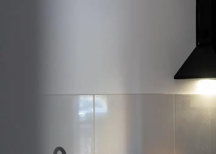 Alojamiento, 6 Personas شقة *