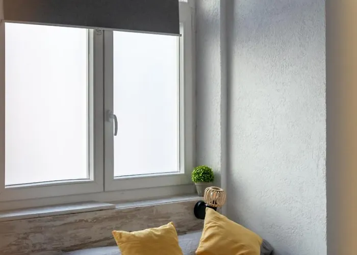 Alojamiento, 6 Personas *