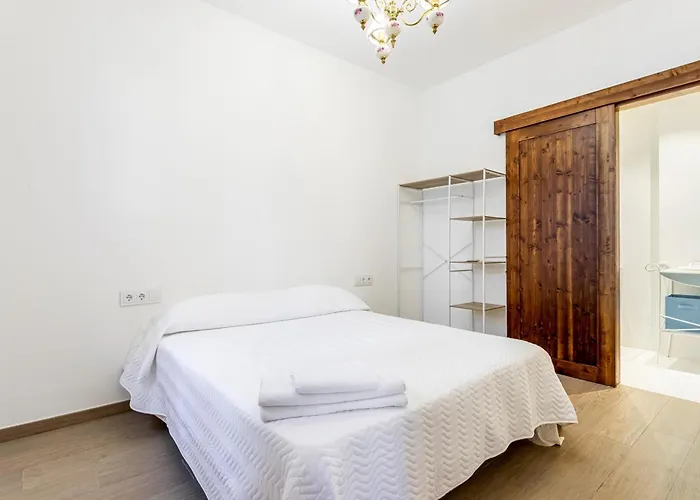 Angeles -cabanal- شقة فالنسيا