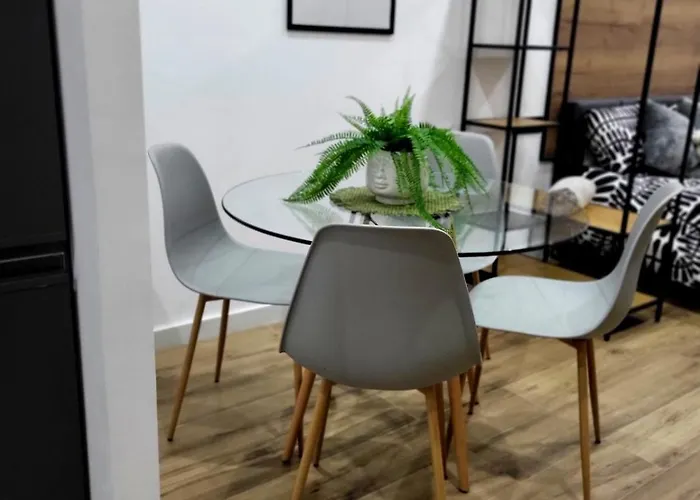 Charming Urban In شقة