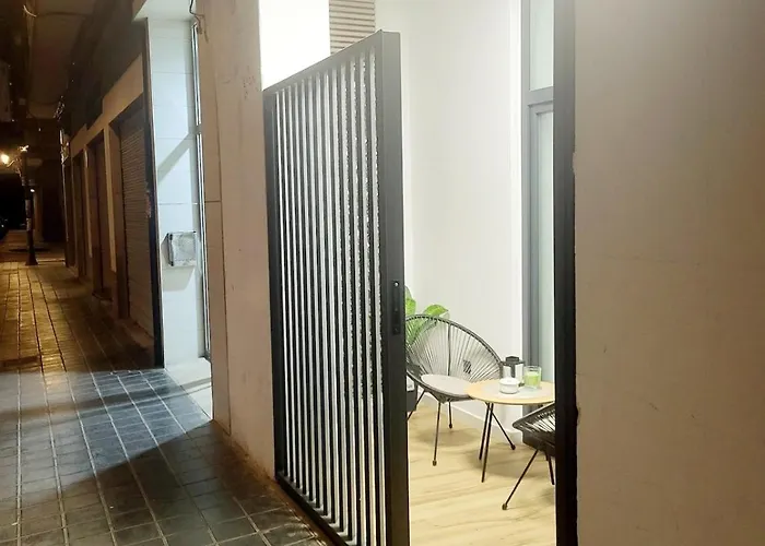 Charming Urban In فالنسيا