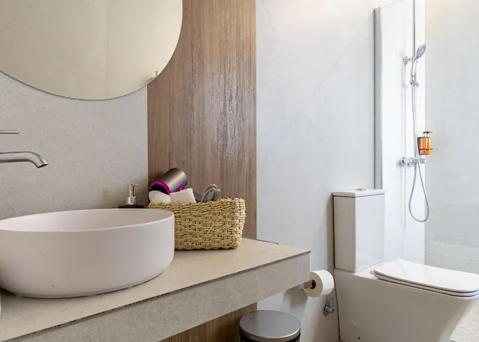 Osito Hub - Duque De Gaeta * فالنسيا