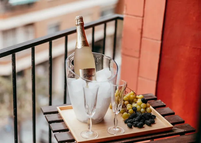 Queen Apt, 2min To Beach, Terrace, 3bd, 6pax 발렌시아