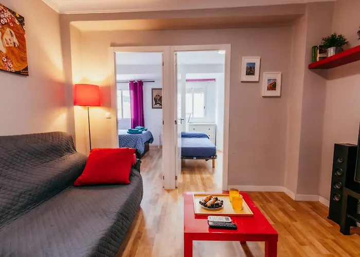 Queen Apt, 2min To Beach, Terrace, 3bd, 6pax 발렌시아