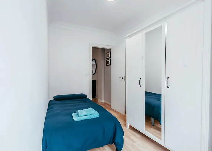 아파트 Queen Apt, 2min To Beach, Terrace, 3bd, 6pax *